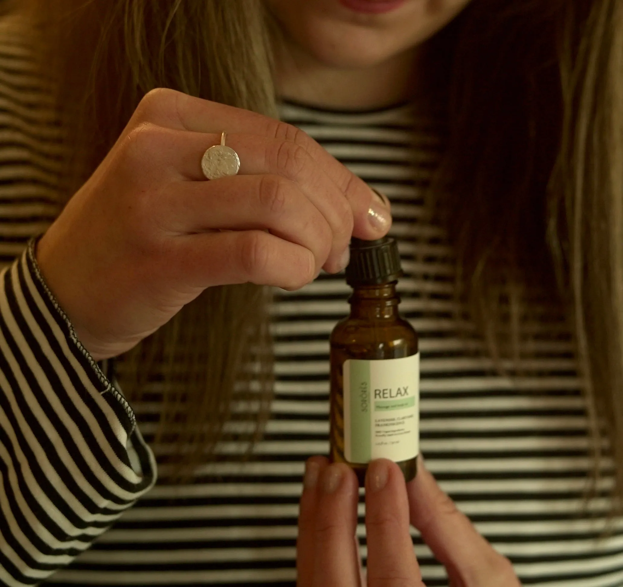 RELAXING massage and body oil