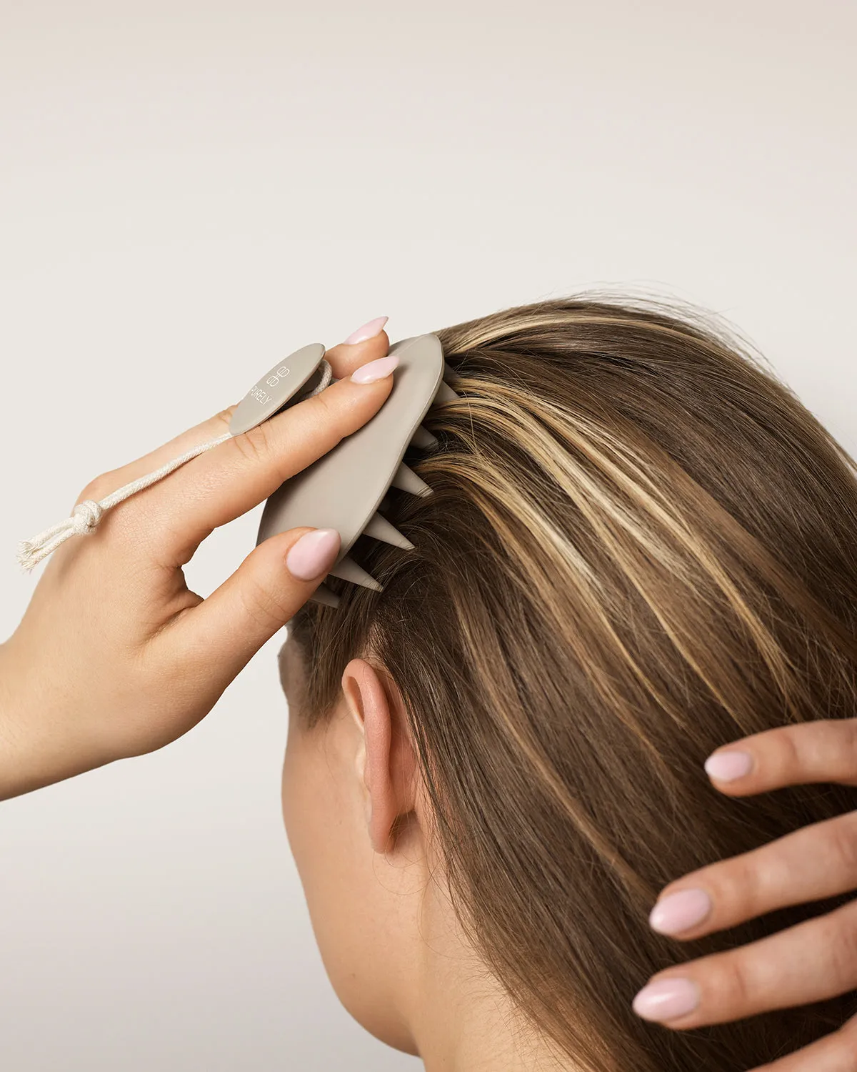 Scalp Brush